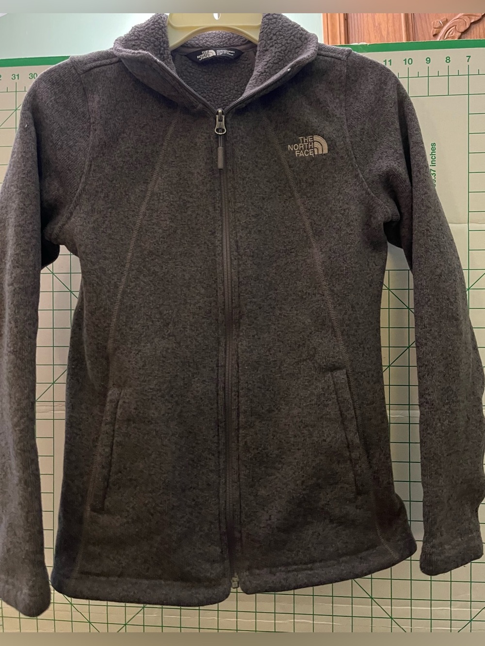 The North Face Gray Sweater Knit Fleece Lined Full Zip jacket Small